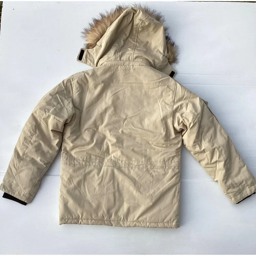 Fashion And Classic stay warm